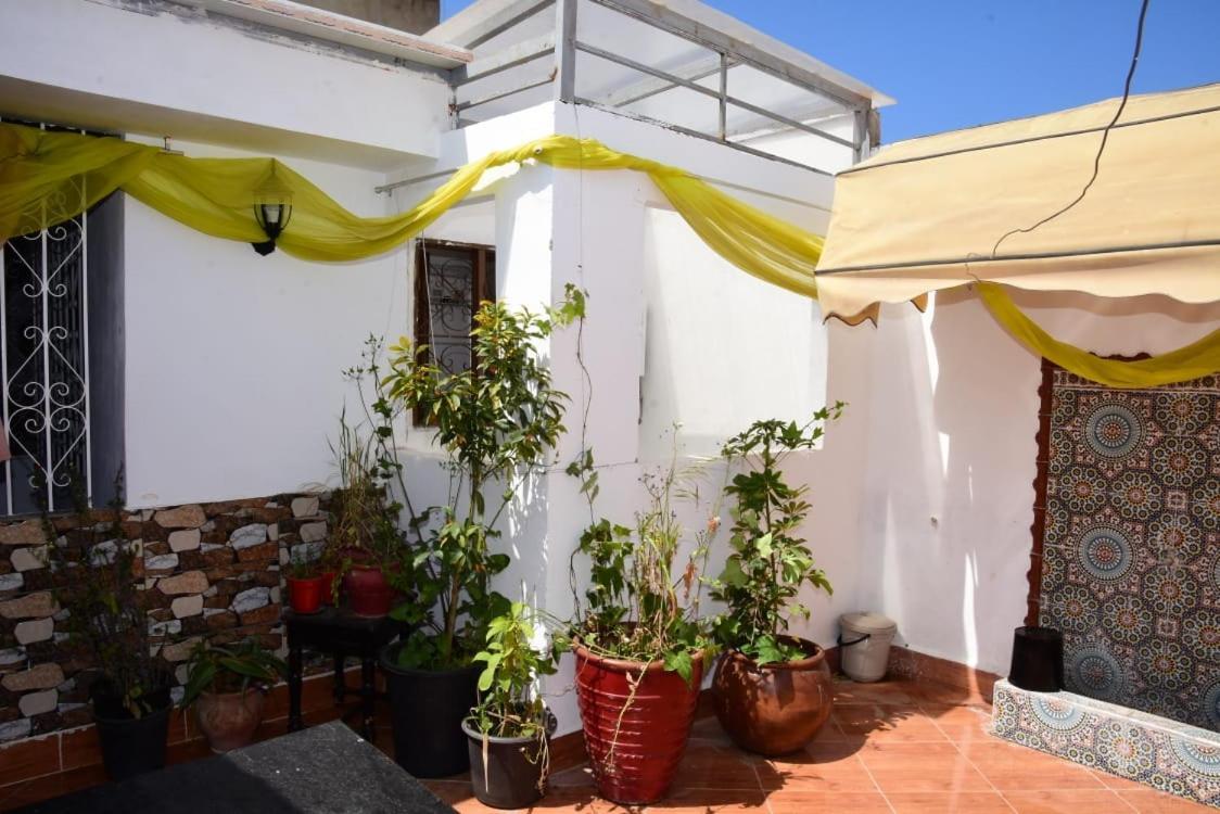 Appartement Amine Avec Terasse Privee Rabat
