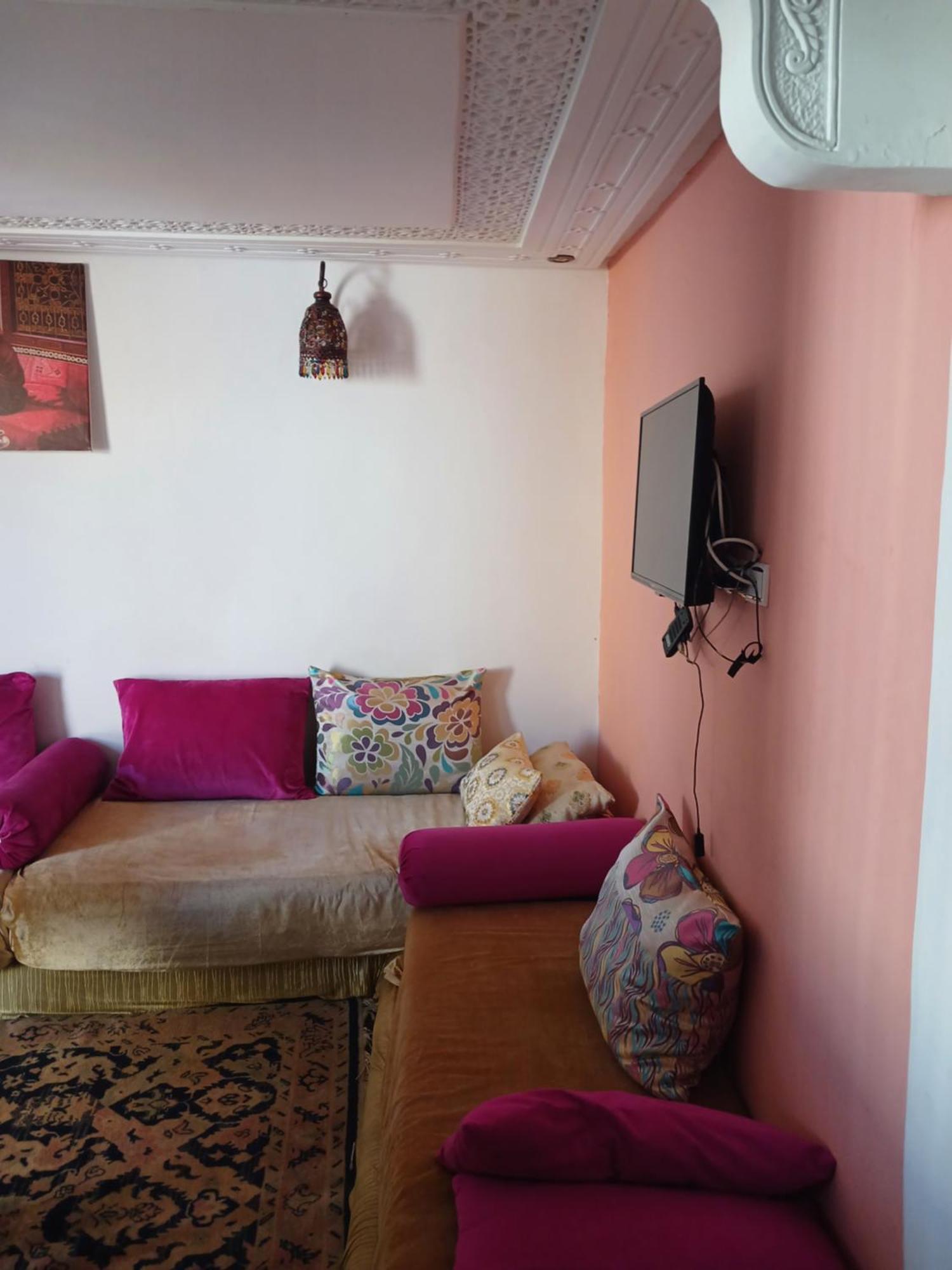 Amine Avec Terasse Privee Appartement *