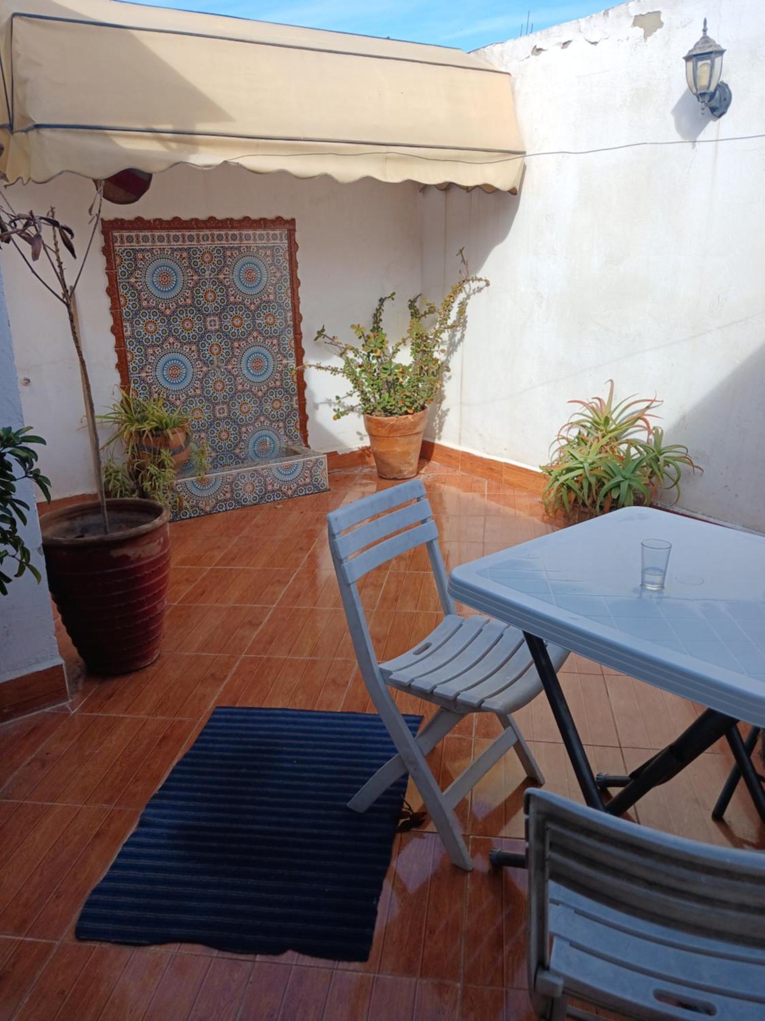 Amine Avec Terasse Privee Appartement