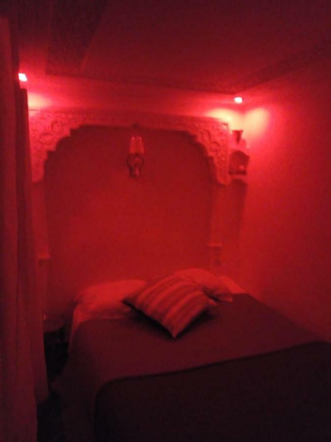 Amine Avec Terasse Privee Appartement Rabat